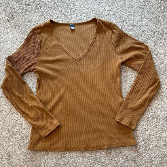 Old Navy Top - Picture 1 of 6